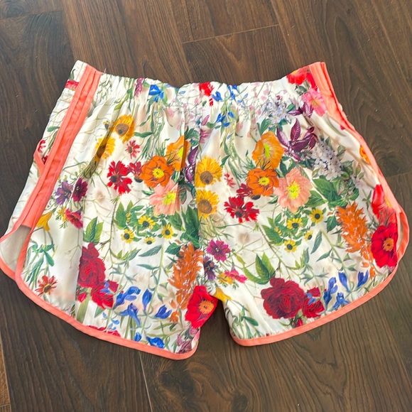 Club Med short - Picture 3 of 4